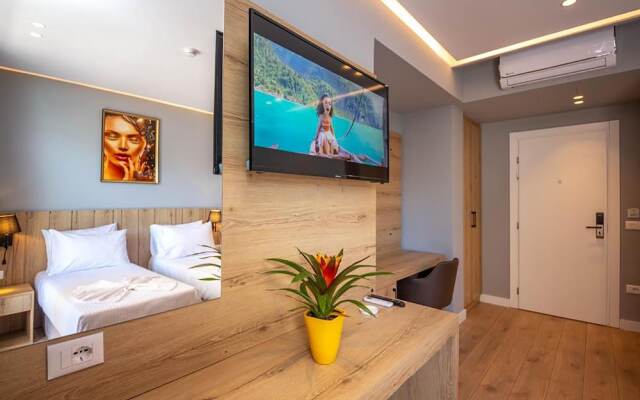 Azure Inn Hotel