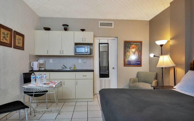 Lovely Apartment, Hallandale Beach!!!