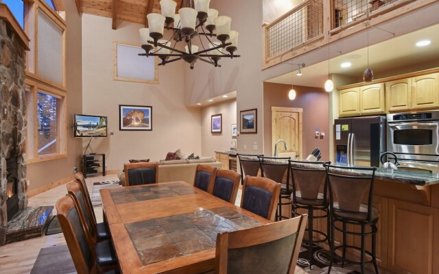 Skislope Sanctuary Close to Outdoor Activities