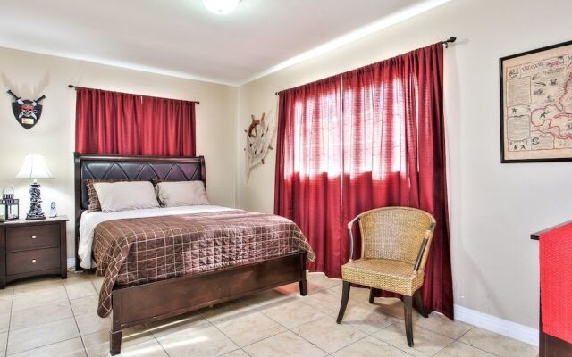 Atlantis - 4 Br Home