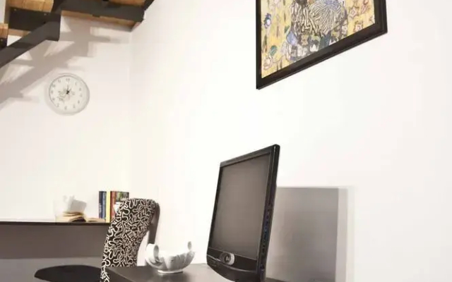 Napul'è Apartment