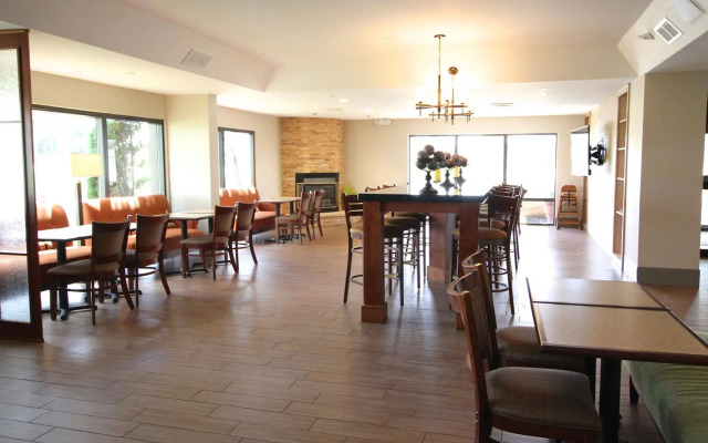 Country Inn & Suites by Radisson, Sandusky South, OH