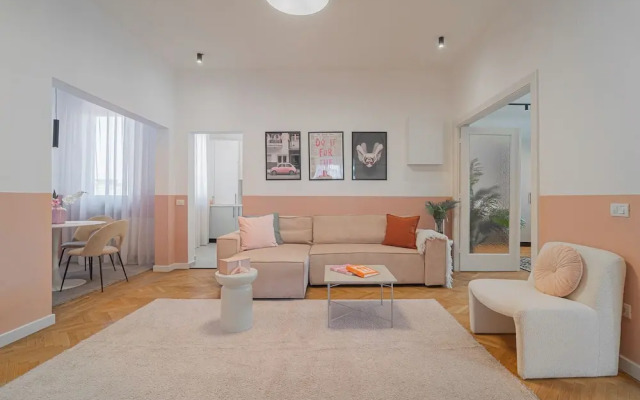 Vibrant & Spacious 3BR Condos on Amzei