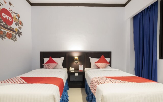 OYO 1633 Hotel Darma Nusantara 3