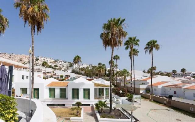 Apartament Island Village