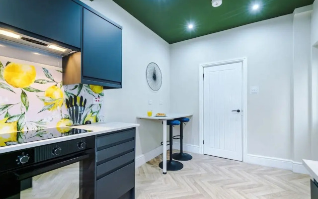 Salford Sanctuary 5 Bed House