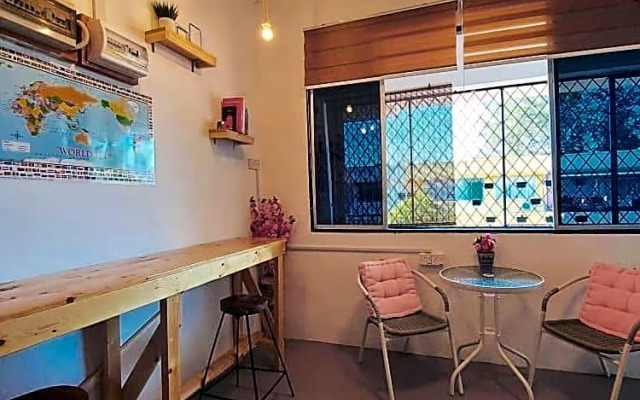 Karya Story Hostel