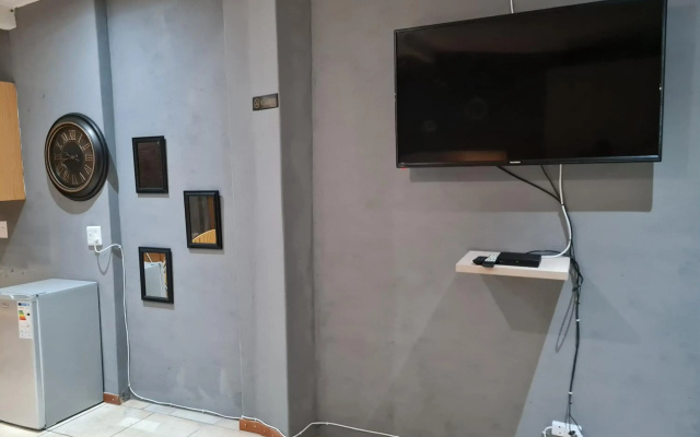Mia Hills guest house