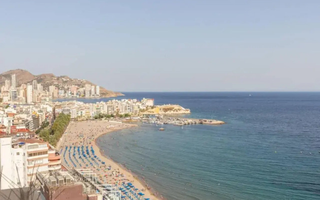 Torre Benipark 13c primera linea playa Poniente