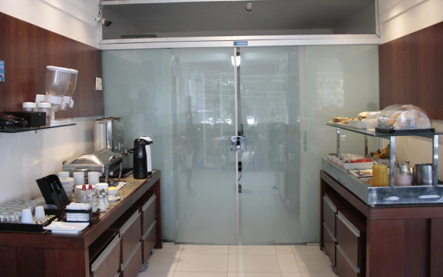 Lagoa Park Hotel