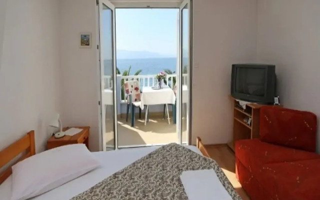 Mira - 10 m From Beach - SA3