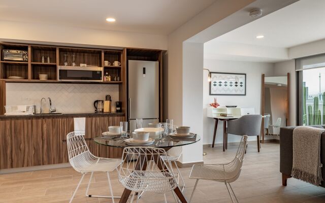 Casai Roma 2 BR Luxury PH