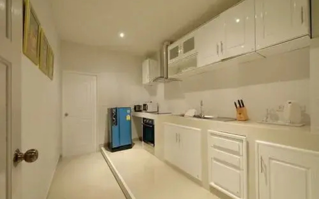 Klong Muang Beach Apartment