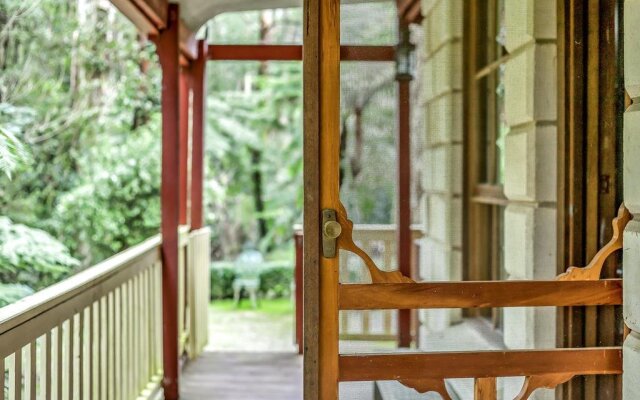 Fernglen Forest Retreat