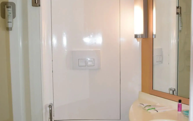 ibis Bengaluru Hosur Road Hotel