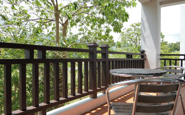 Khanom Beachfront Apartment 1