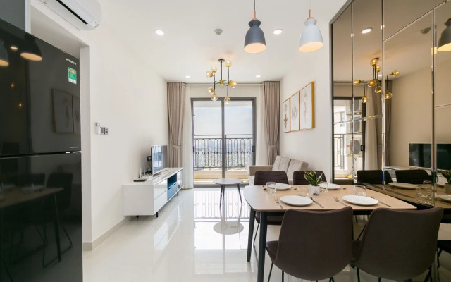 Moon Light Apartments