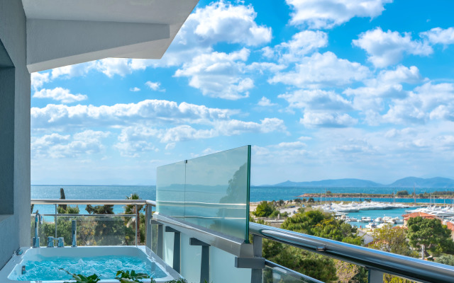 Glyfada Riviera Hotel