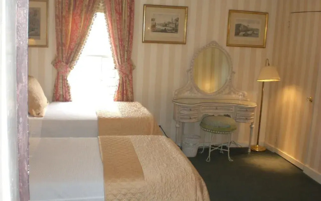 Samuel Durfee House B&B