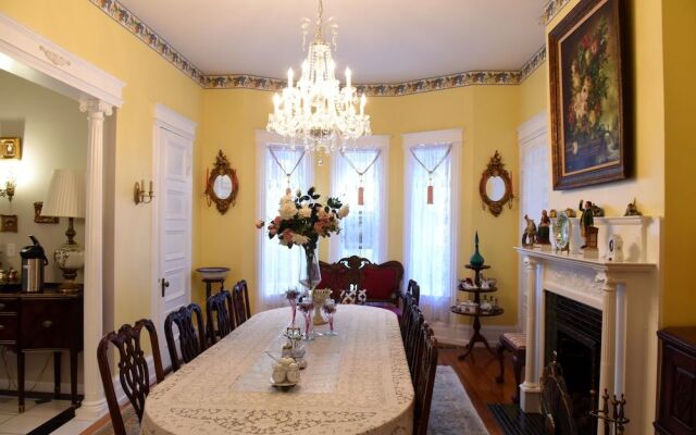 Berkeley House Bed and Breakfast