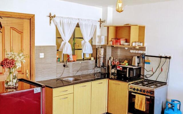 Home and Away Cozy Studio Apartment number 407