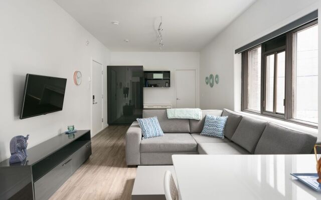 Contemporary 1BR in Downtown MTL by Sonder