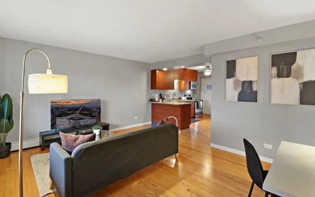 Scenic 1BR APT in Arlington Heights