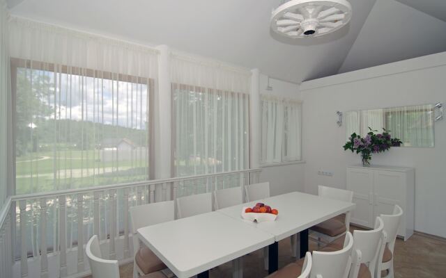 Отель «Вишневый сад»