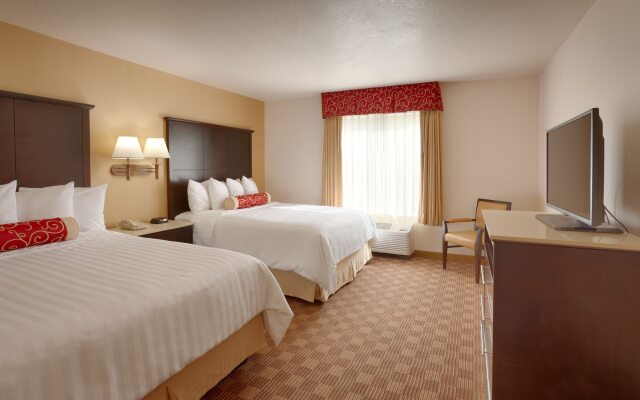 Cortona Inn & Suites Anaheim Resort