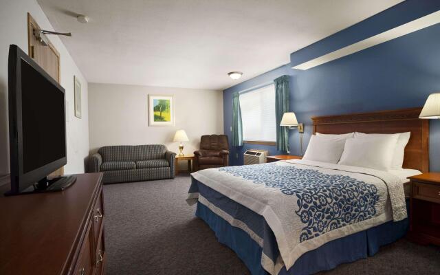 Days Inn by Wyndham Lacey Olympia Area