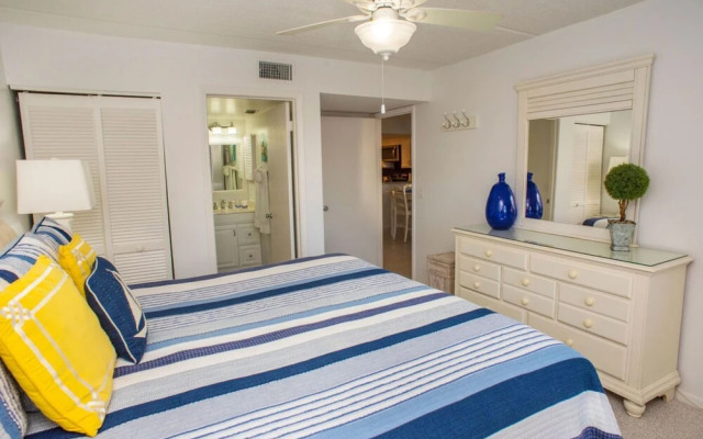 Unit 2101 - Ocean Racquet Club