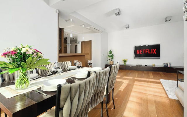 Lumina stylish apartment with parking