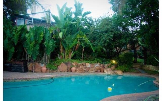 Mountain Manor Guest House & Day Spa