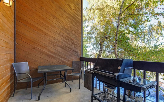 Red Pine Condos by Park City Vacations