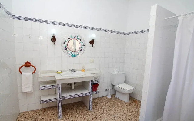 Caseron de Navas de Oro