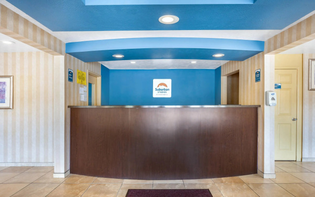 Suburban Studios Branson On The Strip