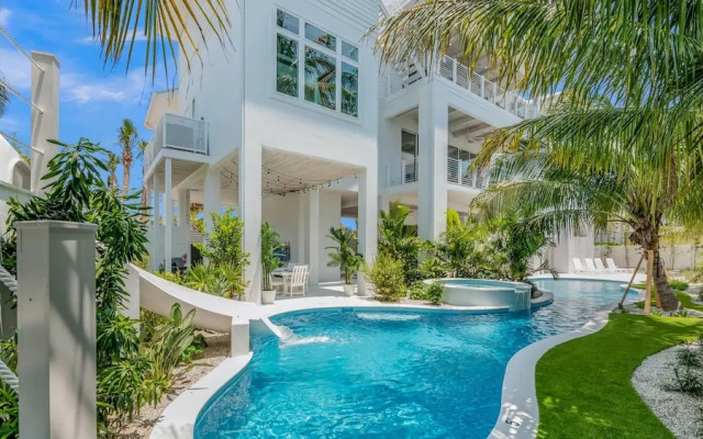 Sandbar Social in Siesta Key