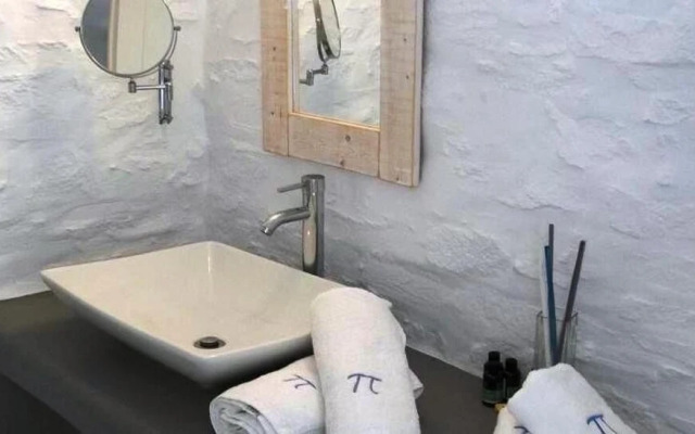 Aeraki Villas Paros Deluxe Residence With Sea View