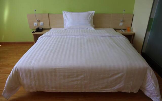 7Days Inn Hami Baofeng Market
