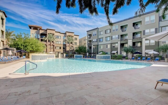 FRONTDESK Montreux Apts Northeast Phoenix