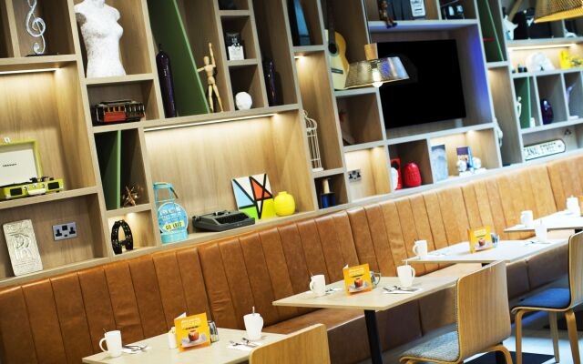 Holiday Inn Manchester - City Centre by IHG