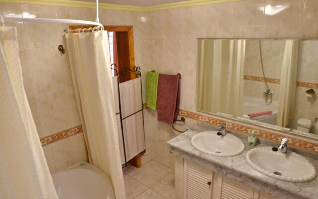 Apartamentos Los Delfines