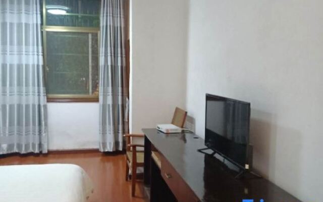 Yinhe Hotel