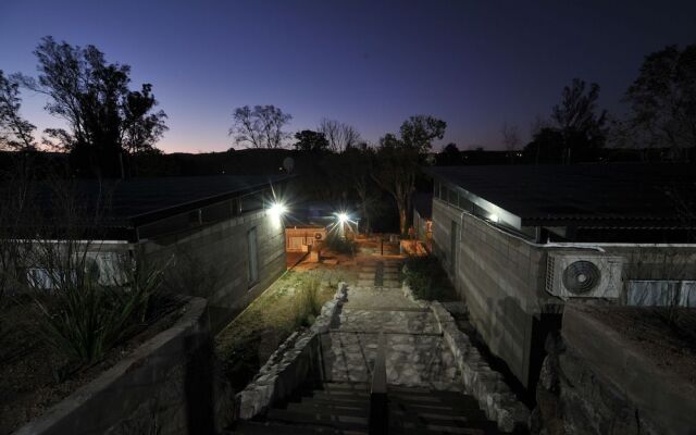 Hotel FATVIAL 4 de Abril