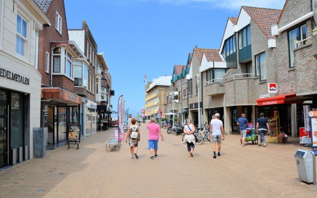 Enjoy a Wonderful Stay Near the Beach in the Family Resort of Katwijk