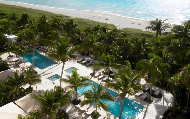 Grand Beach Hotel