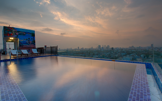 FIVITEL King Hotel