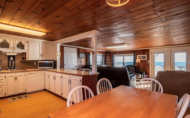 Heather Leigh by Oak Island Accommodations