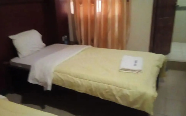 Zama Hotel