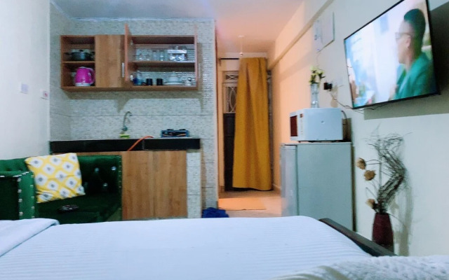 Stay.Plus Hill View Studio Apartment